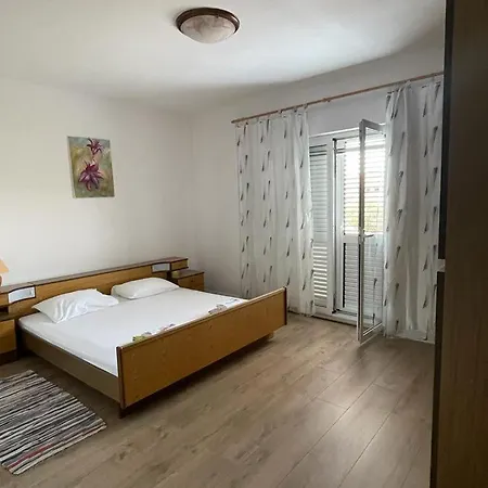 Davorka Bijelic 3*