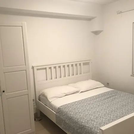 Davorka Bijelic 3* Murter